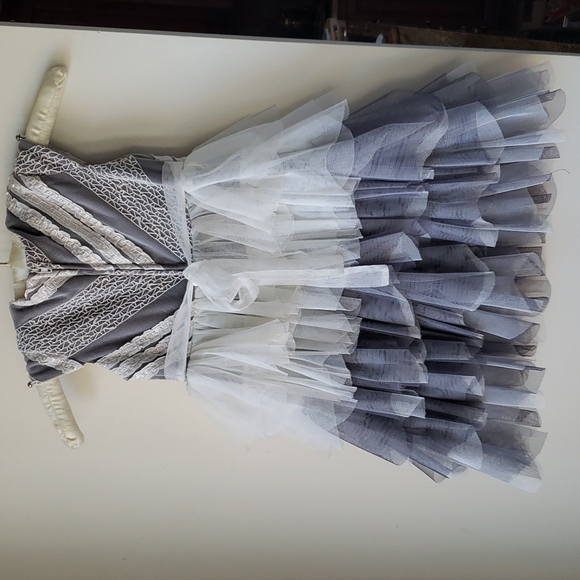 Ruffled Layered Party Dress sz 2T Tulle - Picture 6 of 11